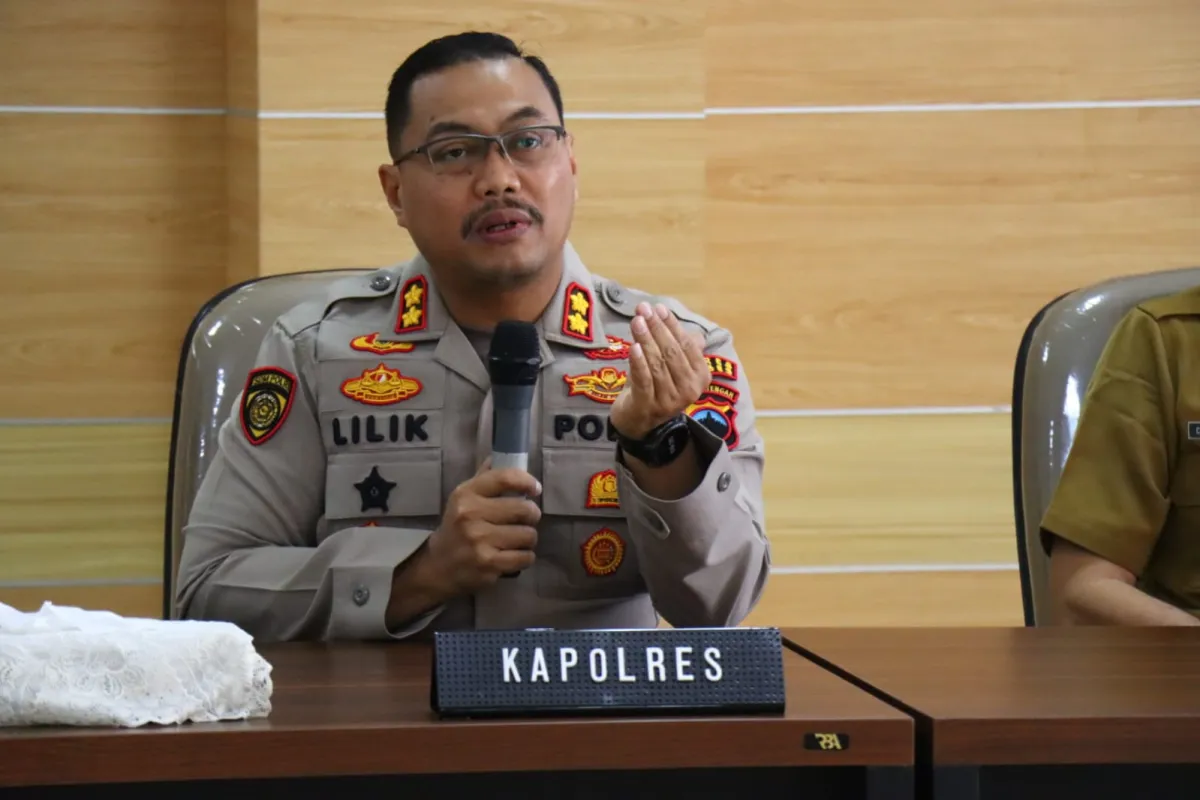 Polres dan Pemkab Brebes Perkenalkan Aplikasi “Beres Apik” untuk Akses Layanan Publik Digital