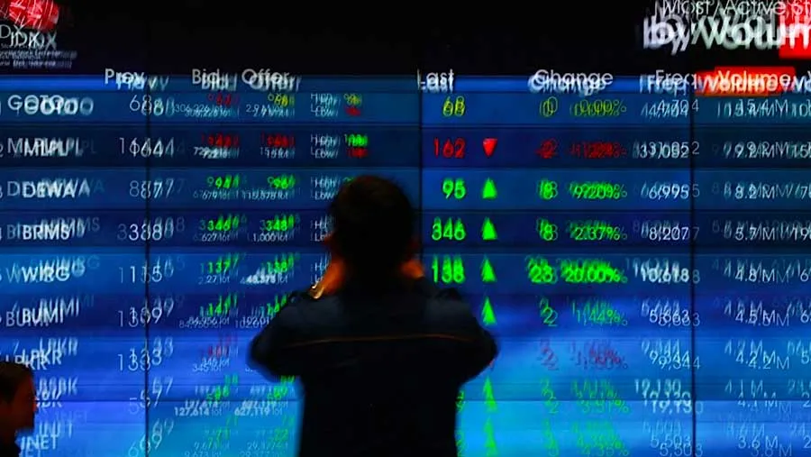 Tertekan DCII dan DSSA, IHSG Berbalik Melemah pada Sesi I