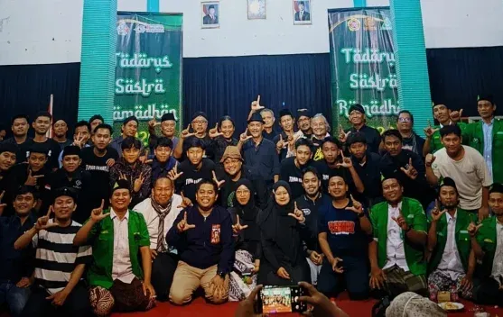 Tadarus Sastra Ramadhan di Tipar Kidul Padukan Nuansa Religi dan Kreativitas Seni
