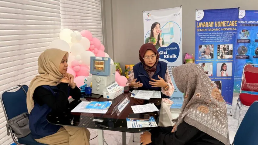 Semen Padang Hospital Edukasi Anggota PWP Pertamina Patra Niaga soal Gizi Keluarga dan Fisioterapi