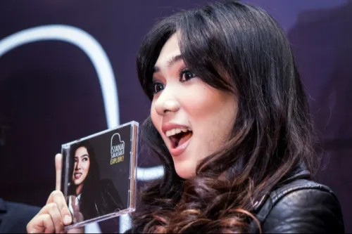 Isyana Sarasvati Klarifikasi Tuduhan Terkait Visual Mata Satu di Video Musik "Abadhi"
