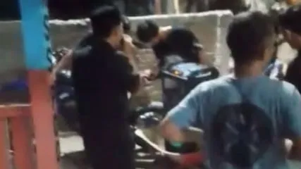 Remaja Ujung Labbu Bangunkan Warga Sahur dengan Musik Sederhana di Dini Hari Ramadhan