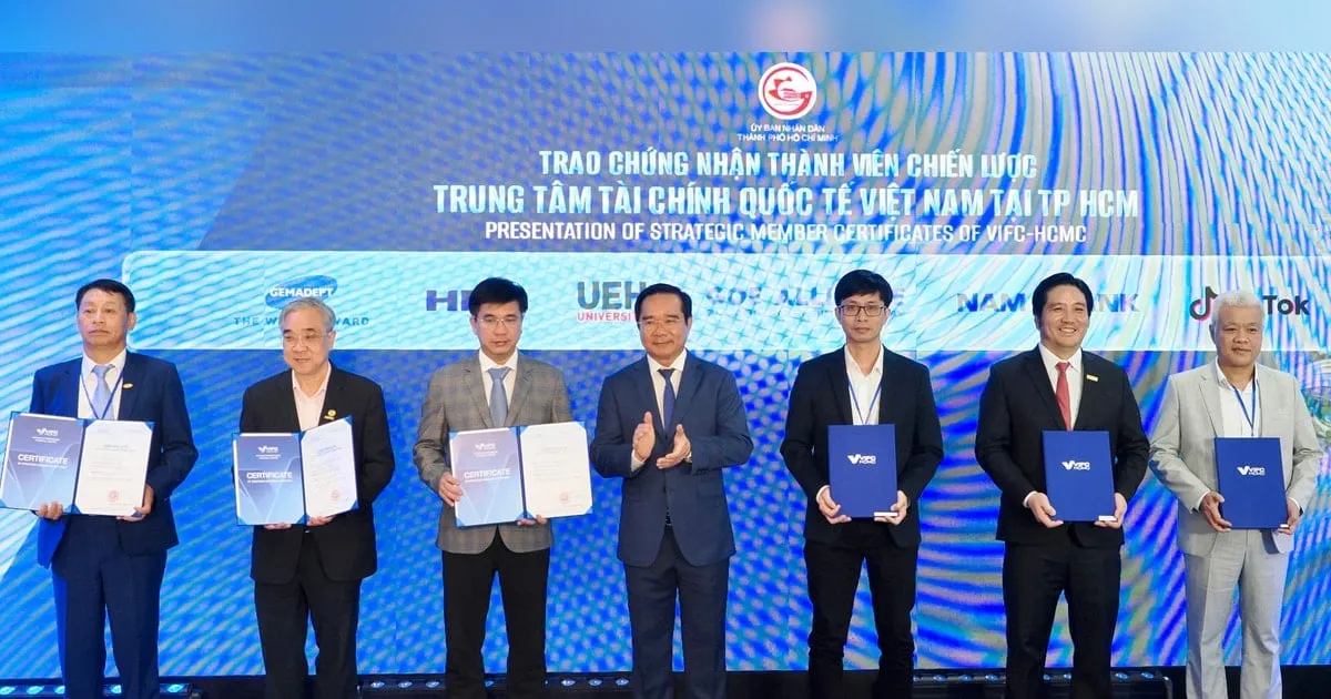 Vietnam Percepat Persiapan Pusat Keuangan Internasional di Da Nang dan Ho Chi Minh City