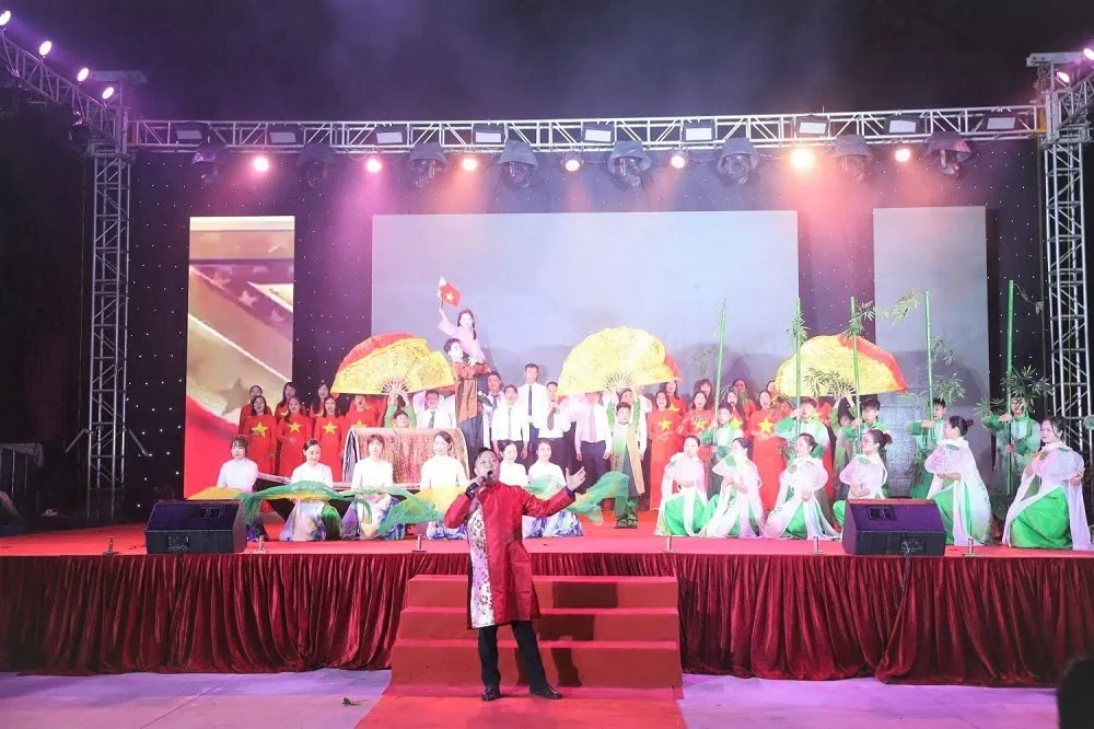 Festival Seni di Taman Hijau Van Phong Meriahkan Hari Pemilu dan Sambut Pemuda Masuk Dinas 2026