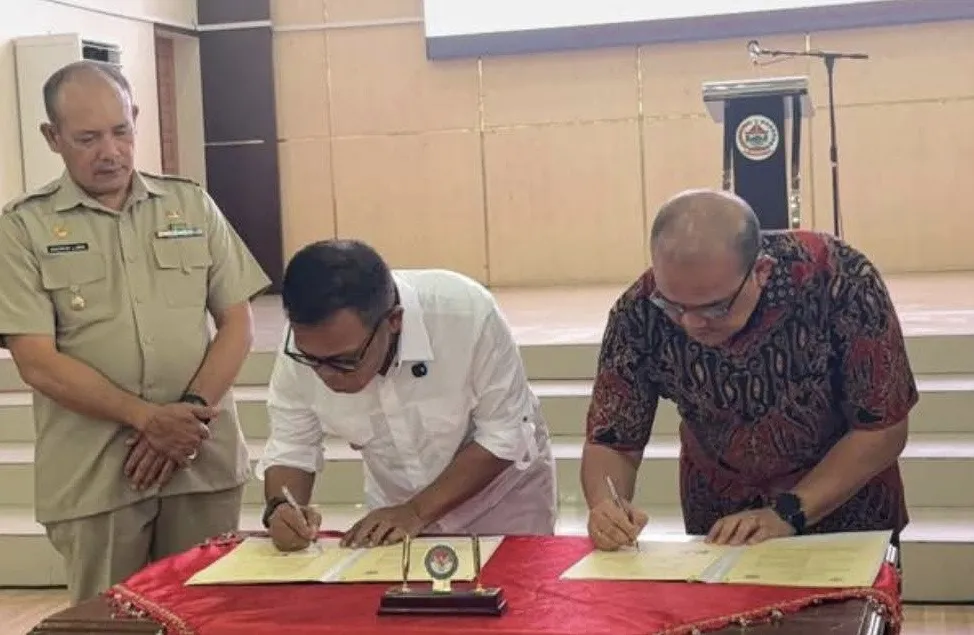Pemkab Tapanuli Tengah dan IT Del Teken MoU untuk Pengembangan Iptek dan Inovasi Daerah