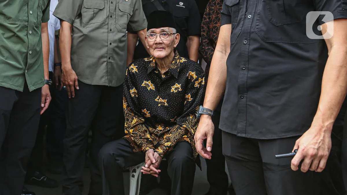 Wapres ke-6 Try Sutrisno Wafat di RSPAD Gatot Soebroto