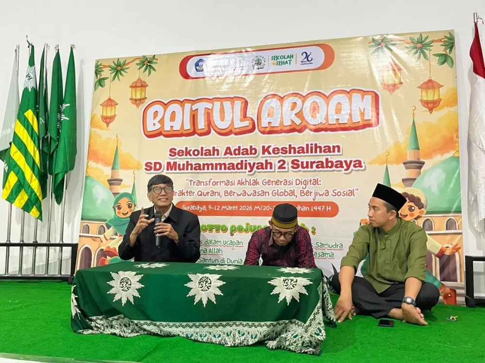 Sudarusman Tekankan Ikhlas, Profesional, dan Inklusif dalam Buka Puasa Bersama SD Muhammadiyah 2 Surabaya