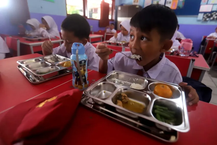 Pengamat: Polemik Anggaran Program Makan Bergizi Gratis Bernuansa Politik, Secara Prosedural Disepakati DPR