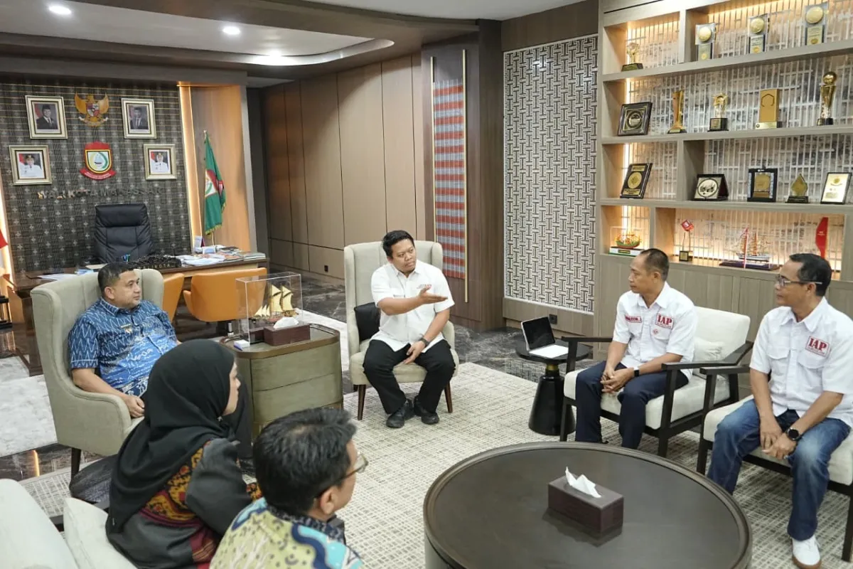 IAP Sulsel Dukung Penataan PKL di Makassar, Dorong Pendekatan Humanis dan Berbasis Tata Ruang