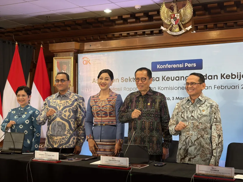 OJK Waspadai Dampak Konflik Timur Tengah dan Suku Bunga AS terhadap Stabilitas Keuangan