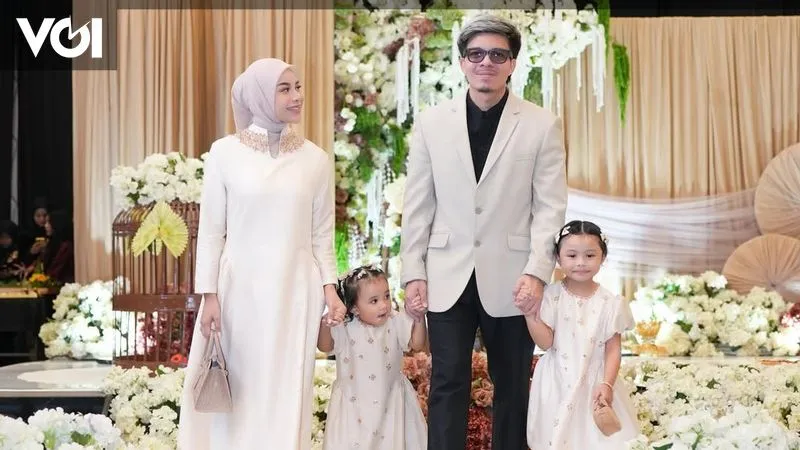 Atta Halilintar dan Aurel Hermansyah Cerita Soal Pembatasan Gadget untuk Anak