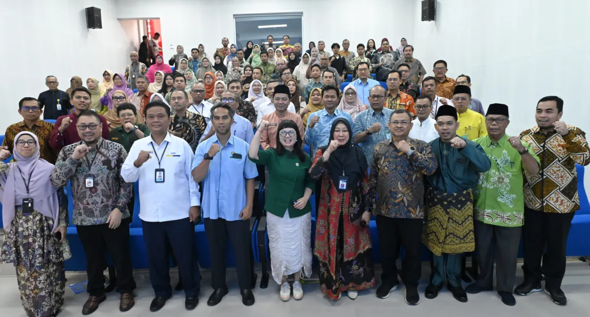 Wamendiktisaintek Stella Christie Berdialog di Universitas Riau, Dorong Penguatan Riset dan Inovasi