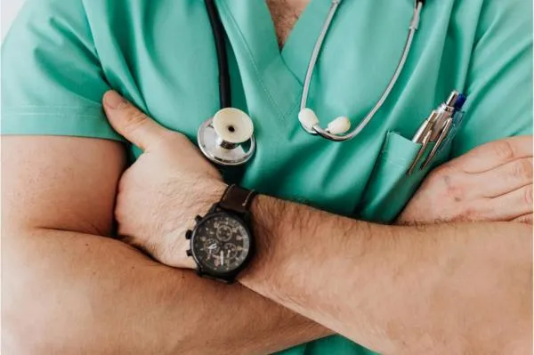 Dokter: Klaim Bude Wellness soal TBC Bisa Diobati dengan Herbal Menyesatkan