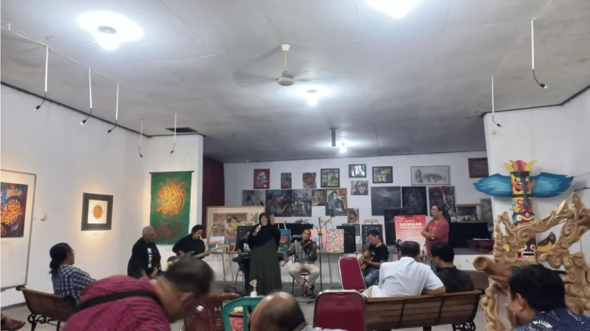 “Ngobrol Musik” dan Pameran Kaligrafi “Ziarah Jiwa” Hadirkan Kolaborasi Seni di Blitar Art Center