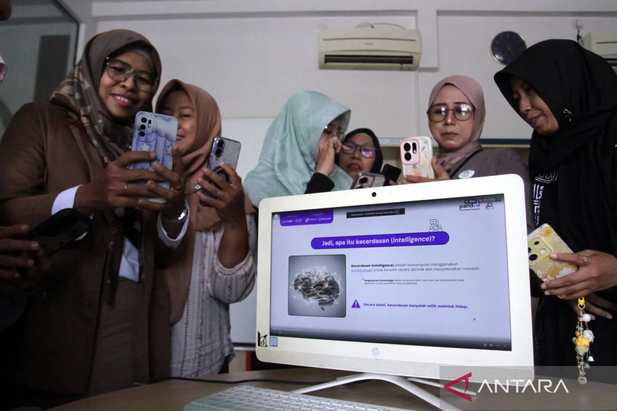 Hari Perempuan Internasional dan Kesenjangan Digital: Akses, Keamanan, hingga Literasi Masih Jadi Tantangan