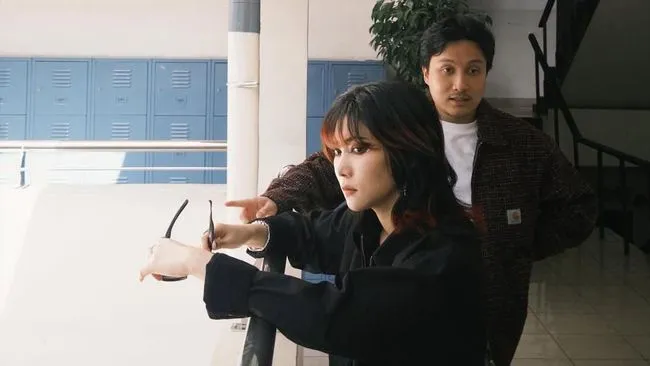 Rayhan Maditra Tanggapi Sorotan Warganet soal Konsep Musik Terbaru Isyana Sarasvati