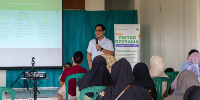 Kredit Pintar Gelar Literasi Keuangan untuk Ibu Rumah Tangga di Subang lewat Program #TemanAturUang