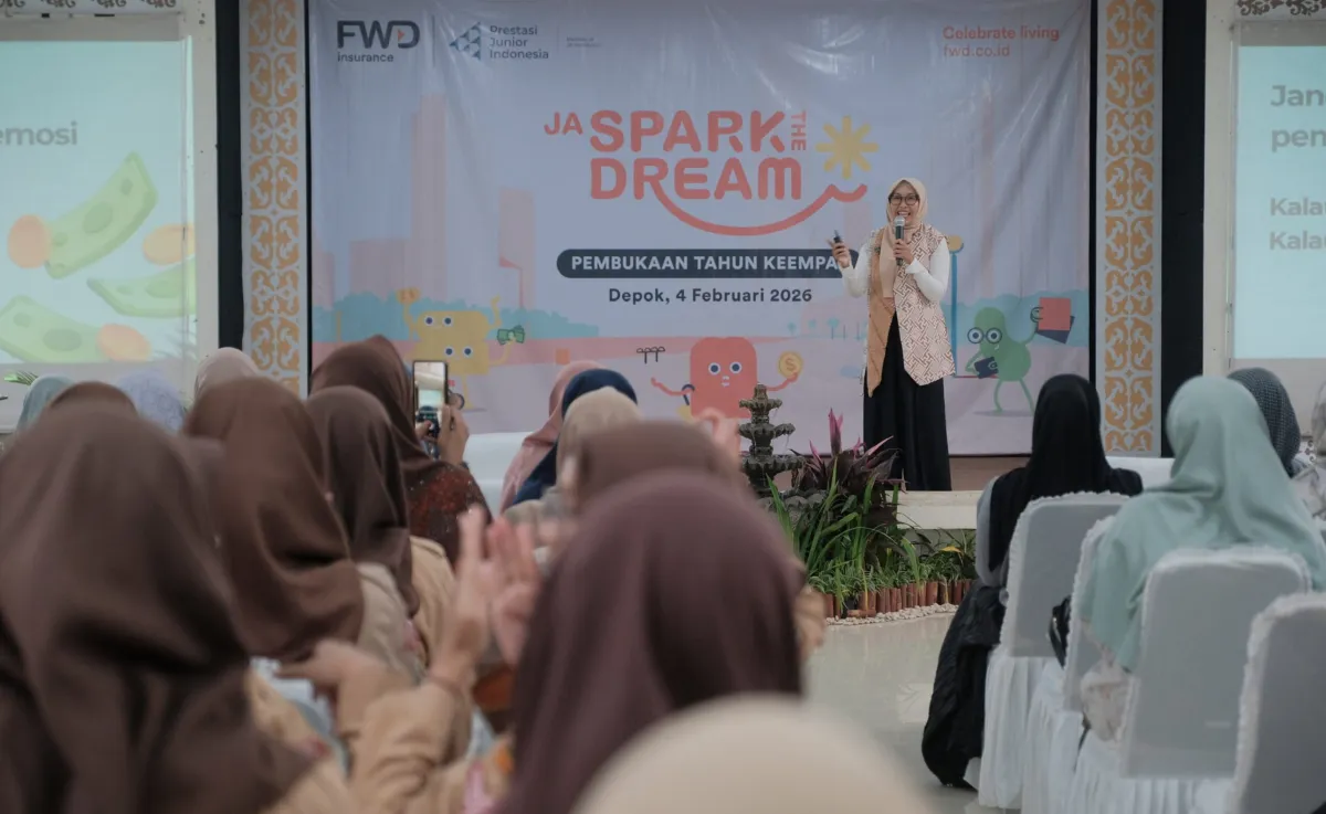 FWD Insurance dan PJI Kembali Gelar JA SparktheDream untuk Perkuat Literasi Keuangan Siswa SMP