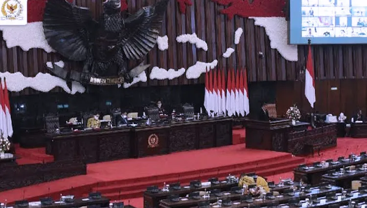 DPR Gelar Paripurna Awali Pembahasan RAPBN 2023, Pemerintah Sampaikan Kerangka Ekonomi Makro