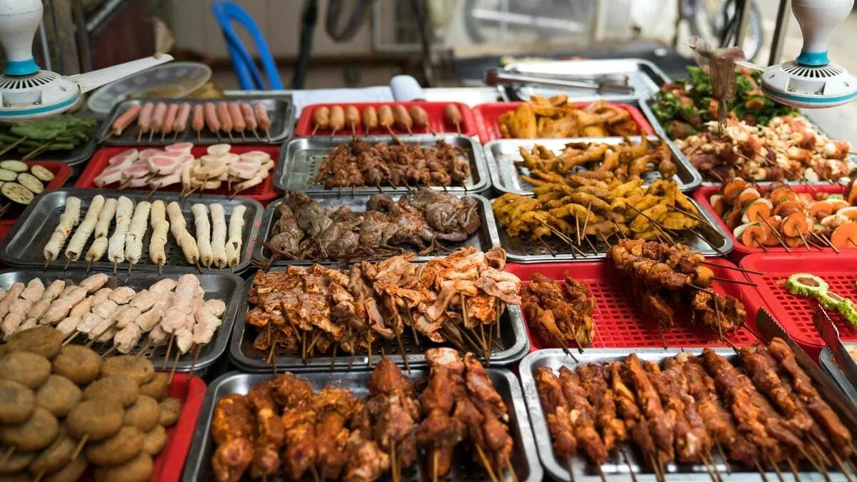 Blok M Jadi Magnet Street Food Hits di Jakarta Selatan, dari Gultik hingga Jajanan Viral