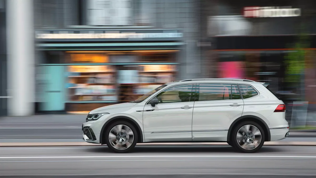 VW Tiguan Allspace, SUV 7-Seater Berkarakter Jerman untuk Kenyamanan Liburan Keluarga