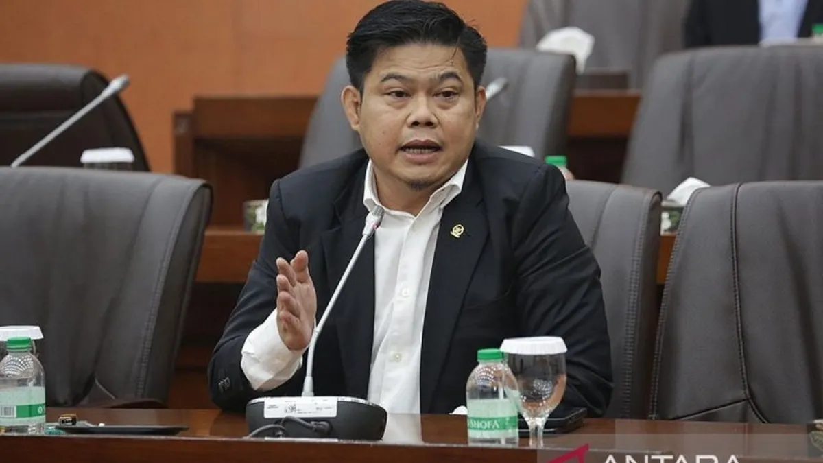 Komisi I DPR Minta Pengusutan Transparan Kasus Penyiraman Air Keras terhadap Wakil Koordinator KontraS