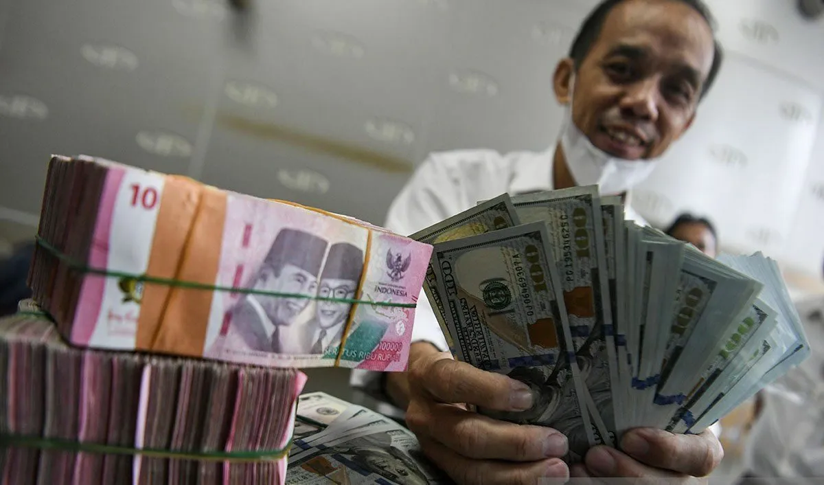 Rupiah Menguat ke Rp16.863 per Dolar AS, Sentimen Mereda Usai Pernyataan Trump soal Iran