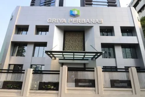 Ketum PERBANAS Paparkan Strategi Perbankan Menghadapi Ketidakpastian Ekonomi Global