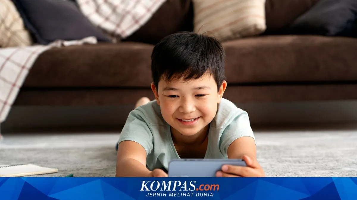 Anak yang Terlalu Lama Menggunakan Gadget Berisiko Kehilangan Kemampuan Sosial