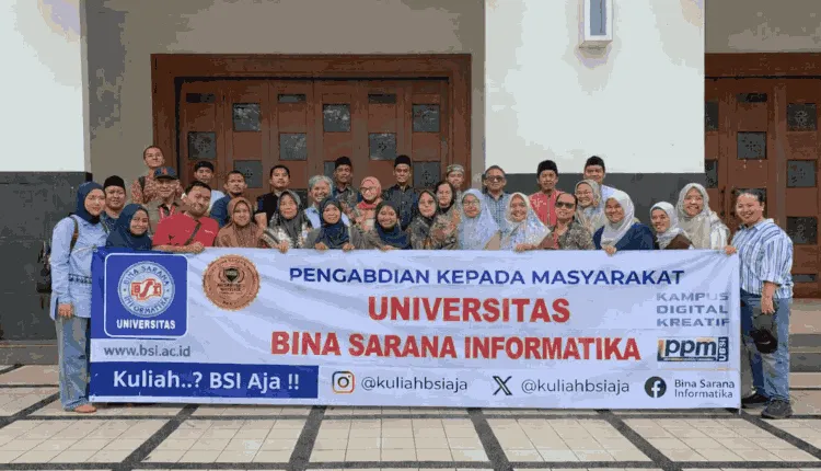 UBSI BSD Beri Penyuluhan Internet Sehat untuk Pengurus RT 03/RW 02 Rawa Mekar Jaya