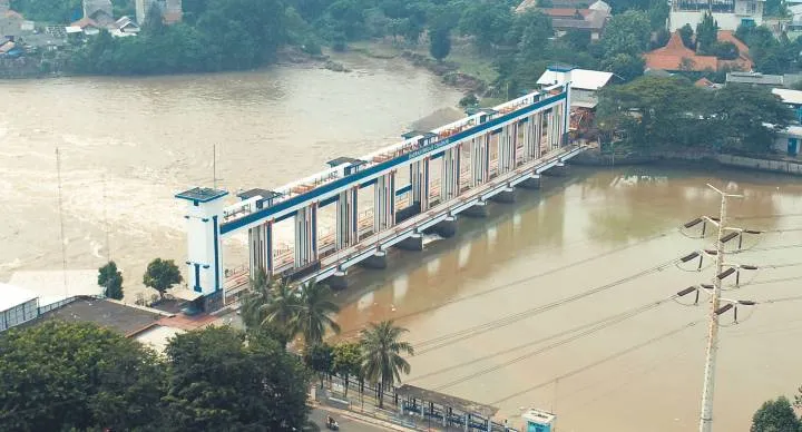Kebakaran Gudang Bahan Kimia di Tangerang, DPR Dorong Evaluasi Tata Ruang dan Kawasan Industri