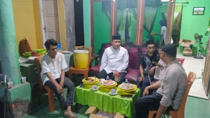 Lurah Lembang Hadiri Dua Agenda Buka Puasa Bersama di Bulan Ramadhan
