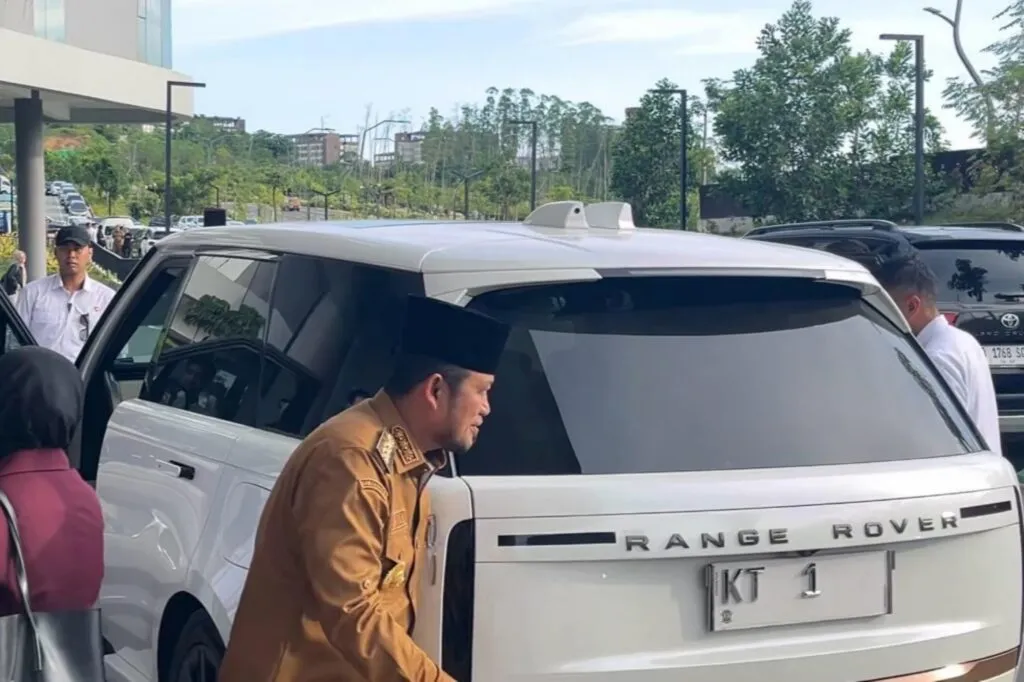 ICW Minta Pengadaan Mobil Dinas Gubernur Kaltim Rp8,5 Miliar Dijelaskan Terbuka