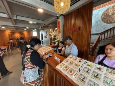 Depot Betty Bertahan 25 Tahun di Tengah Persaingan Kuliner Bali, Perkuat Usaha Lewat Digitalisasi dan KUR BRI