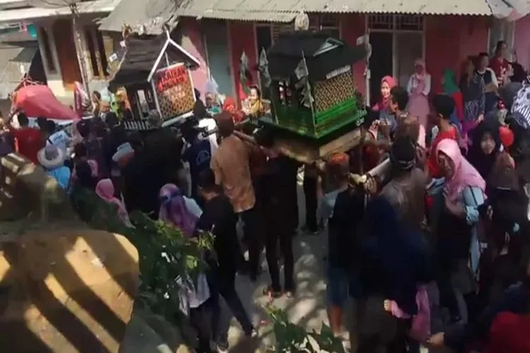 Kasepuhan Ciherang Lebak Gelar Seren Taun sebagai Ungkapan Syukur Panen