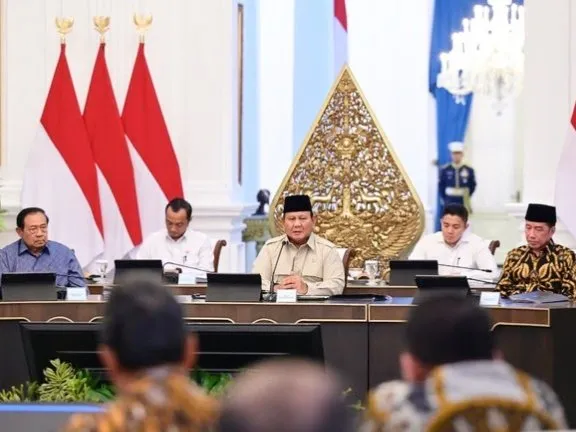 Prabowo Gelar Pertemuan Tertutup di Istana Merdeka, Bahas Isu Nasional dan Geopolitik Global