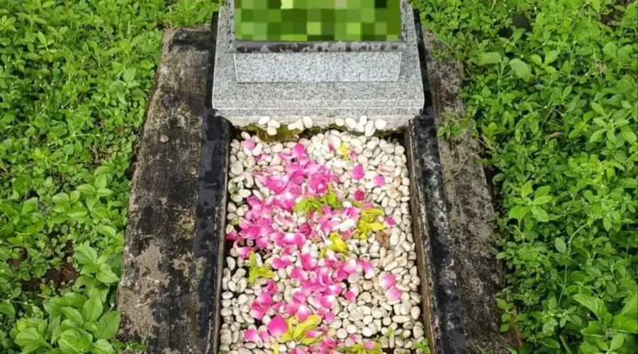 Tren Jastip Nyekar Viral, Dosen UMSURA Nilai Bisa Dilegalkan untuk Perawatan Makam namun Tak Menggantikan Esensi Ziarah