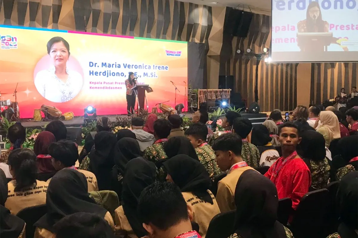 855 Pelajar SLTA dari 38 Provinsi dan Sekolah Indonesia Luar Negeri Berkompetisi di FLS3N 2025