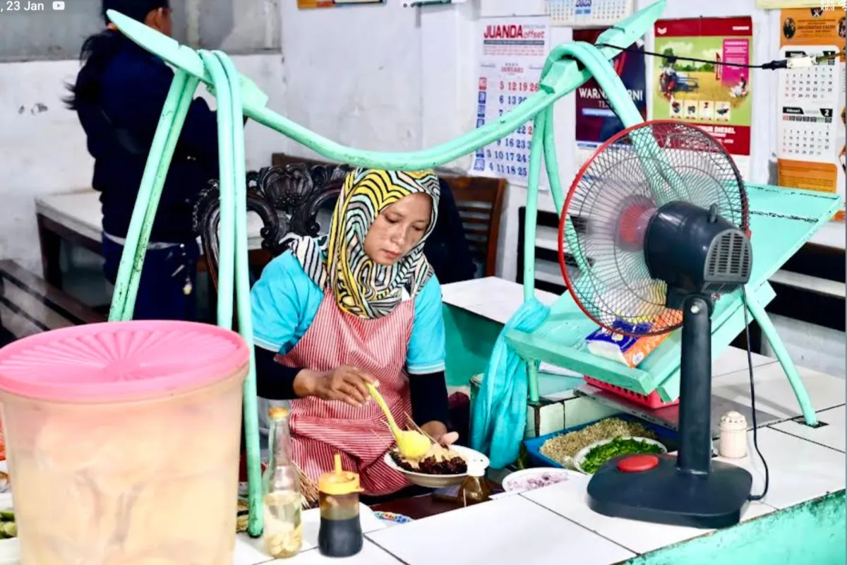 Menjelajahi Kuliner Lokal Nganjuk: Dari Pecel Bledek hingga Nasi Becek Legendaris