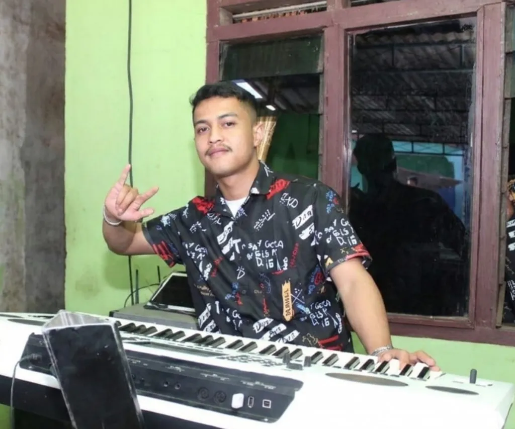 Genesis Lubis Rilis “Pelan Tapi Pasti”, Angkat Pesan Konsistensi di Tengah Budaya Serba Cepat