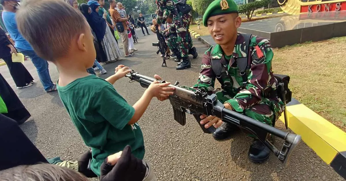 Survei Indikator: Kepercayaan Publik terhadap TNI Capai 93%, Tertinggi di Antara Lembaga Negara