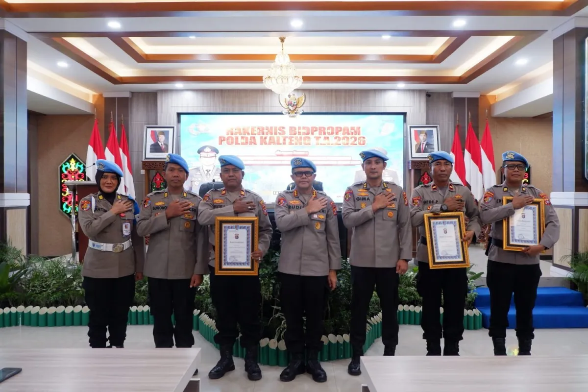 Polres Pulang Pisau Raih Juara 3 Sosialisasi QR Code Pengaduan Online Propam