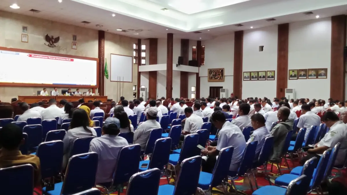 Rakor Petinggi Kutai Barat 2026 Tekankan Transparansi Pengelolaan Keuangan Kampung