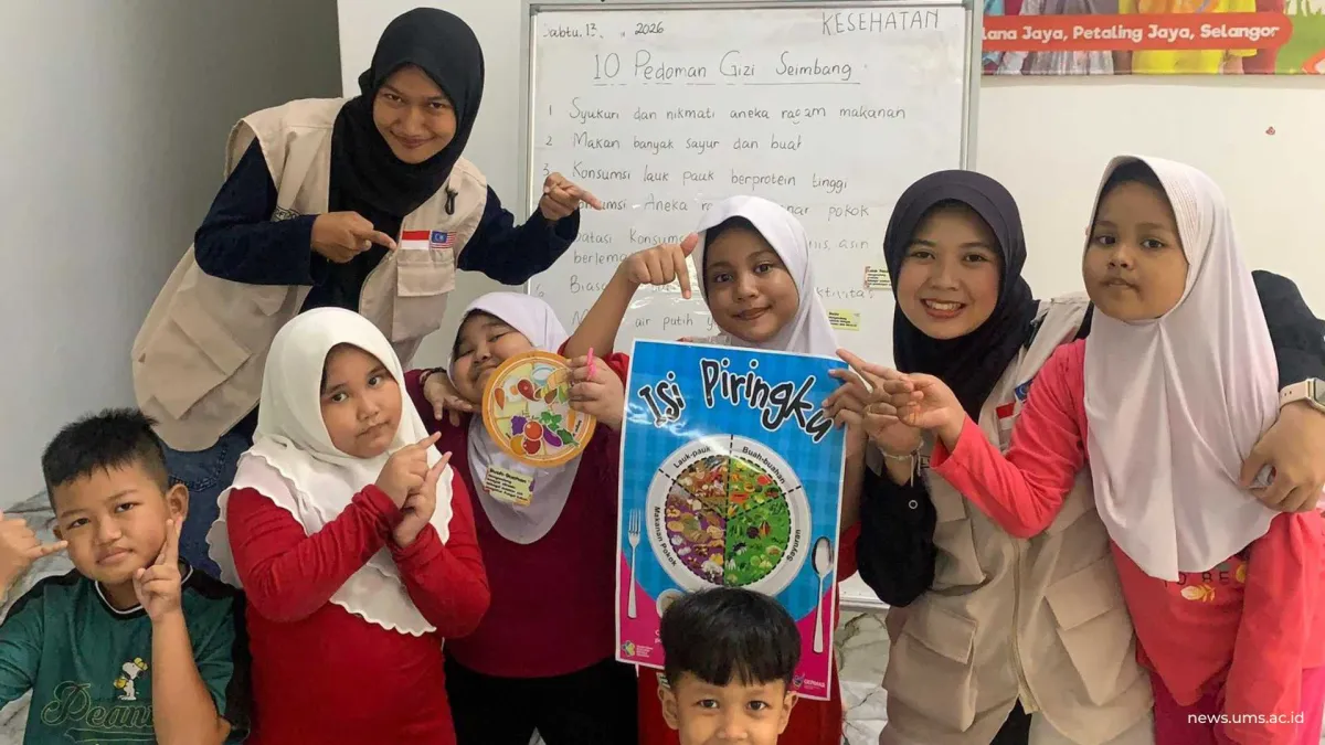 Mahasiswi UMS Gelar Edukasi “Isi Piringku” dan Baca Label Gizi untuk Anak Perantauan di Malaysia