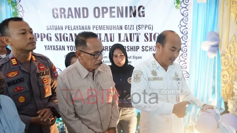 Pemkab Kotabaru Resmikan Program Makan Bergizi Gratis di Pulau Laut Sigam