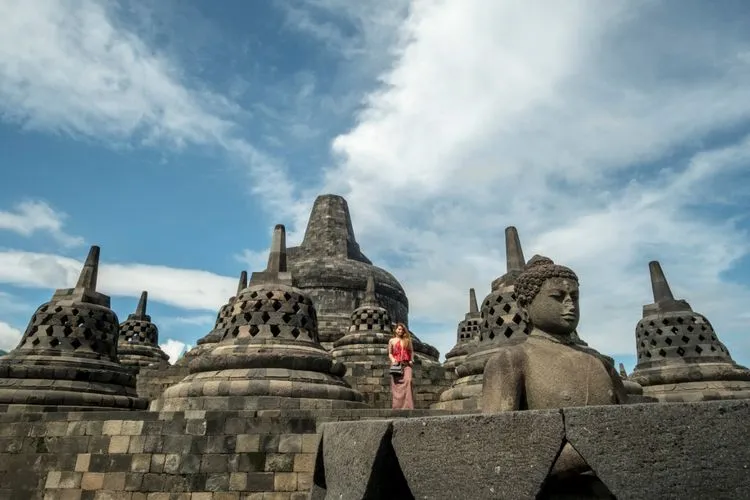 Sejarah Mencatat Keterkaitan Borobudur dan Prambanan Meski Bercorak Berbeda