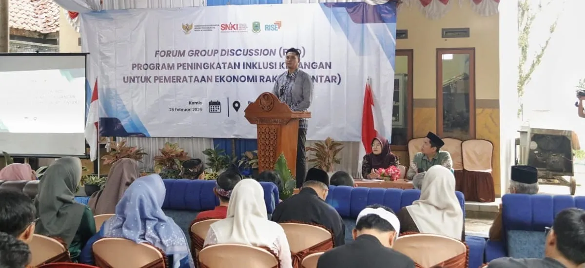 OJK Dukung Program PINTAR untuk Perluas Inklusi Keuangan di Desa Paninggaran, Kuningan