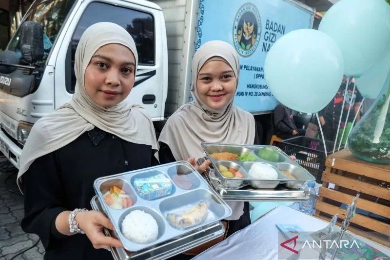 SPPG Solo Gelar Pameran Menu MBG, Bagikan 2.400 Porsi untuk Edukasi Gizi Seimbang