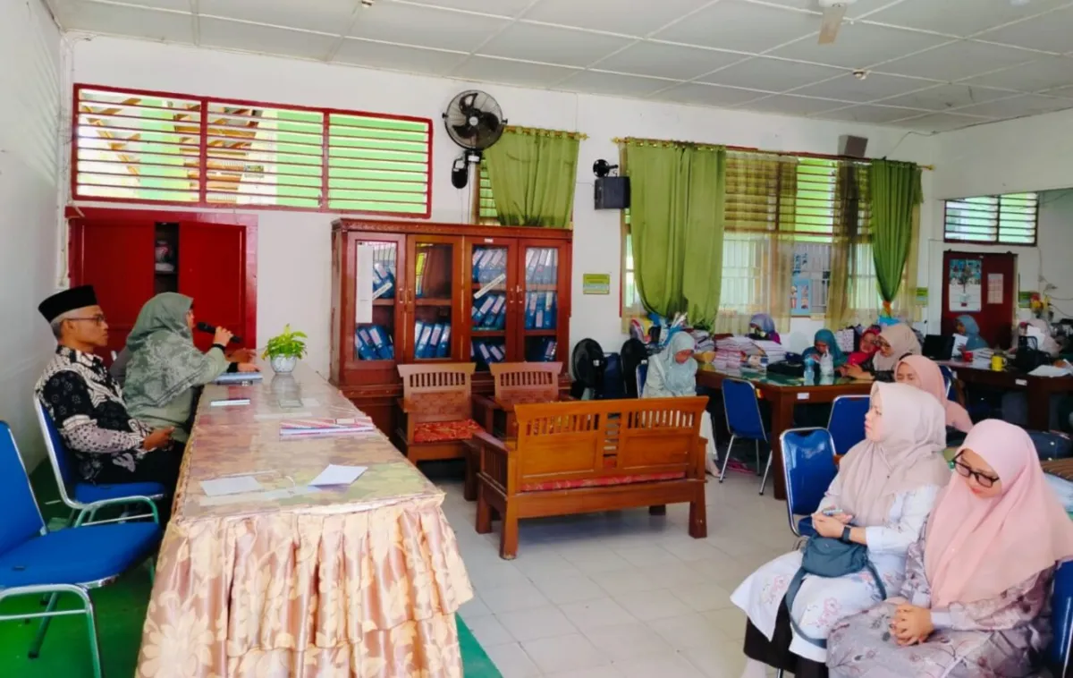 MTsN 5 Padang Gelar Rapat Dinas Bahas TKA, Ujian Madrasah, dan Penguatan Sarana