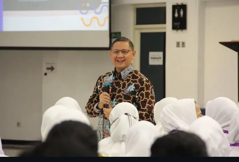 Dindik Jatim Uji Coba Pembatasan Gadget di SMA/SMK/SLB, Penggunaan Hanya untuk Pembelajaran Terencana